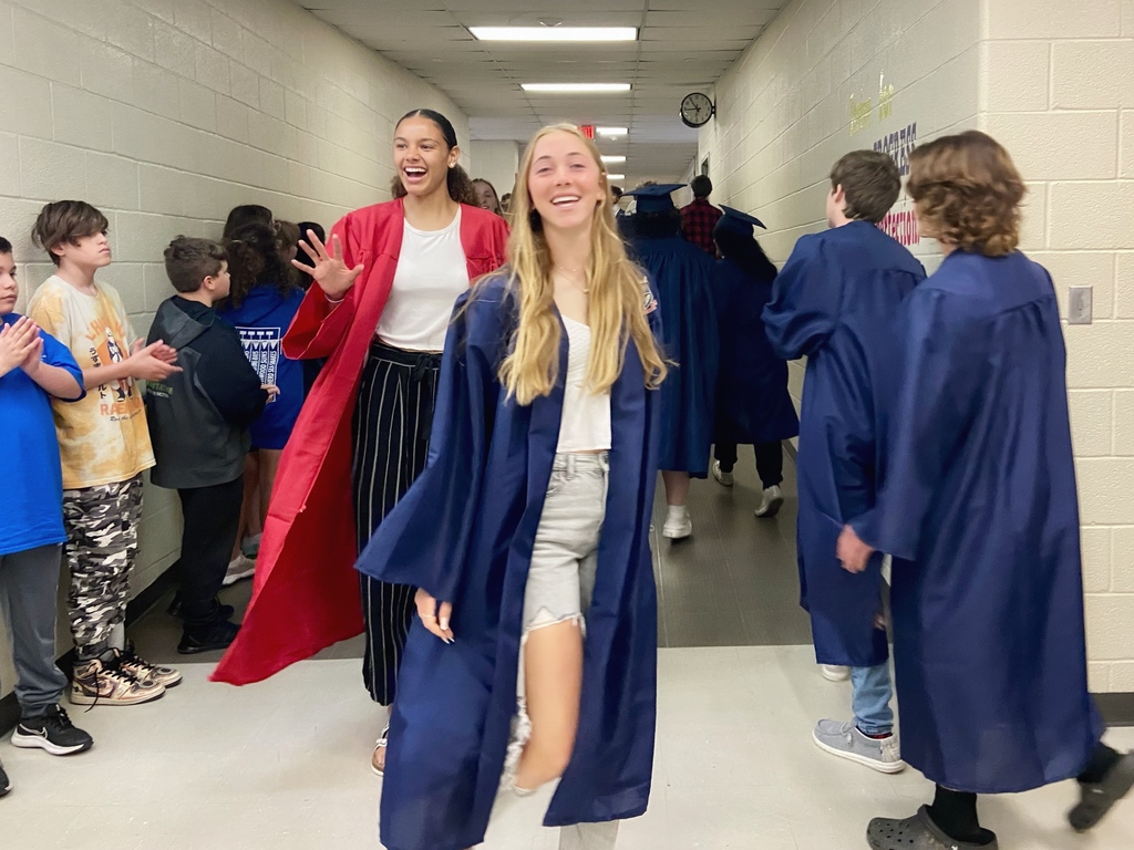 WHS seniors parade through the halls for CTMS